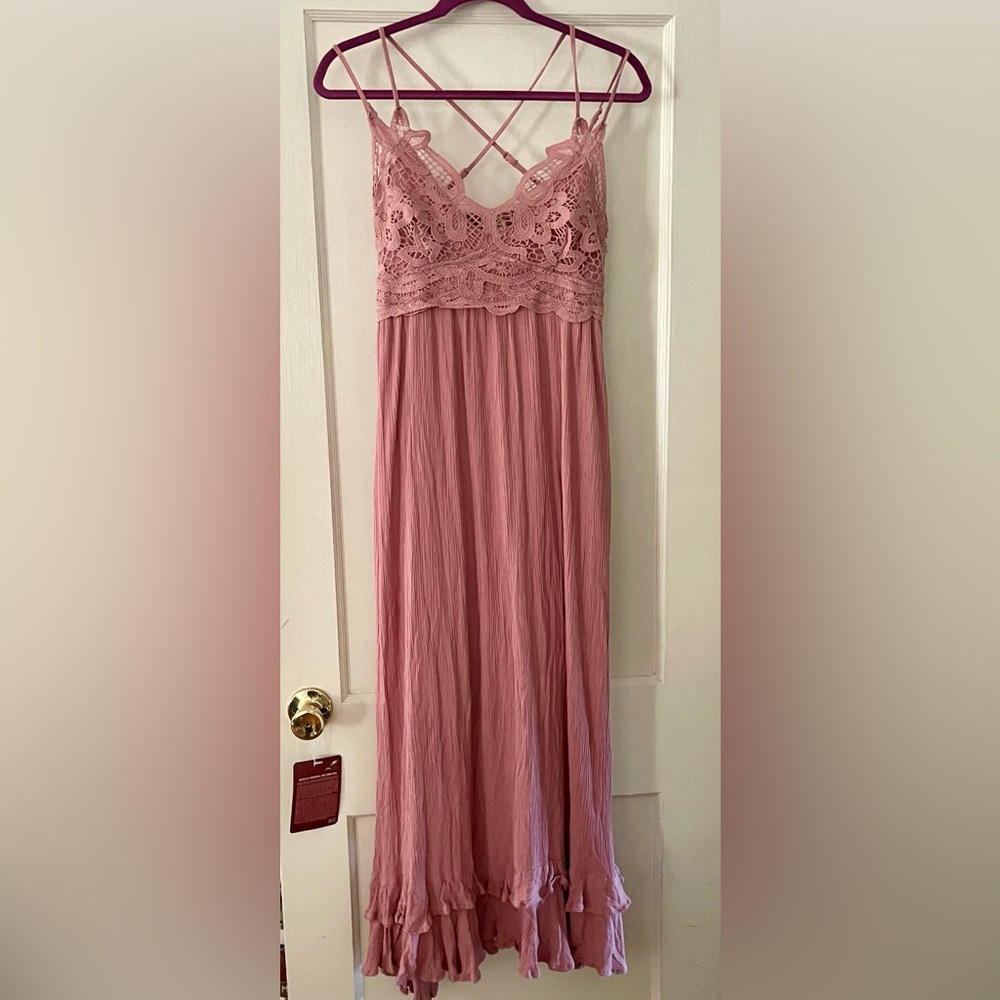 Gorgeous Listicle Pink Summer Dress Size Medium